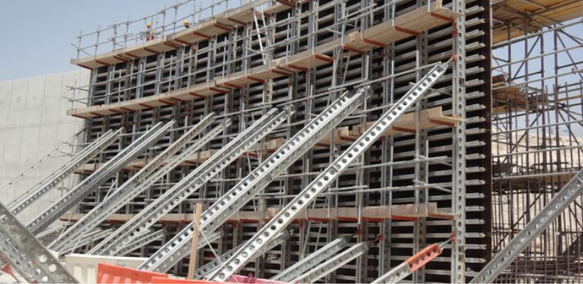 Image of superslim soldiers a primary formwork beam.